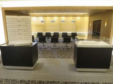 プレゼンテーションルーム内2