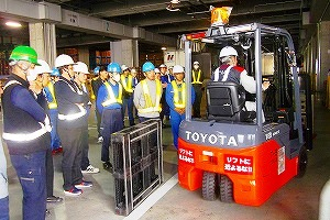 アサヒロジ、全国でフォークなど安全社内研修1