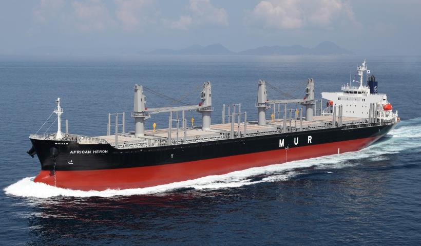 名村造船、シリーズ34番船のばら積運搬船引き渡し