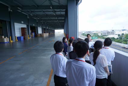 GLP、物流業界インターンシップで学生36人に施設見学