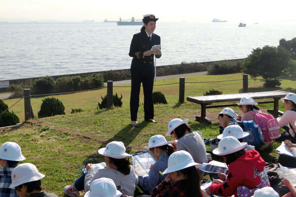 商船三井、小学生81人の社会科見学に協力