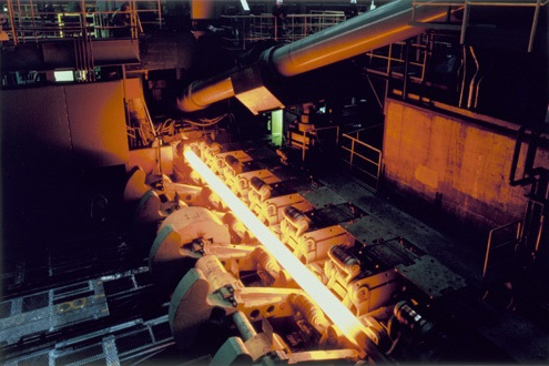 新日鉄住金、和歌山の中径製管工場が累計圧延量1000万トン