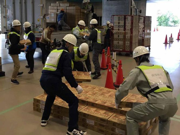 香川県、高松市で災害時の支援物資物流訓練